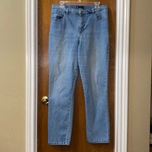 Lee Classic Fit Women’s Jeans